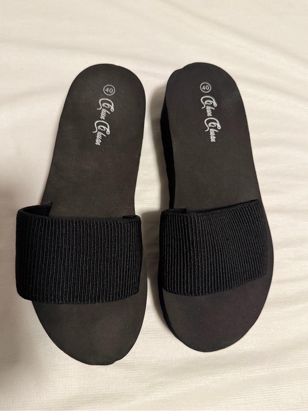 90’s Style Chunky Black Platform Slide Sandals- Size 40- NWT